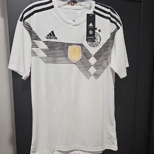 Adidas Men's White and Black Graphic Jersey